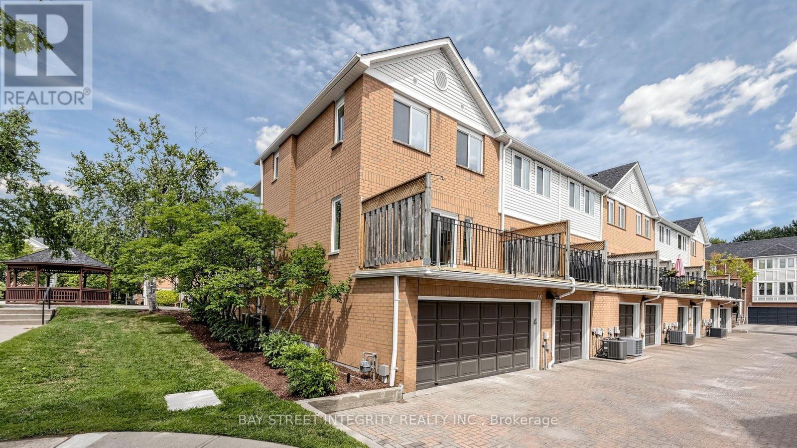 331 - 83 Mondeo Drive, Toronto, Ontario  M1P 5B6 - Photo 2 - E13690196