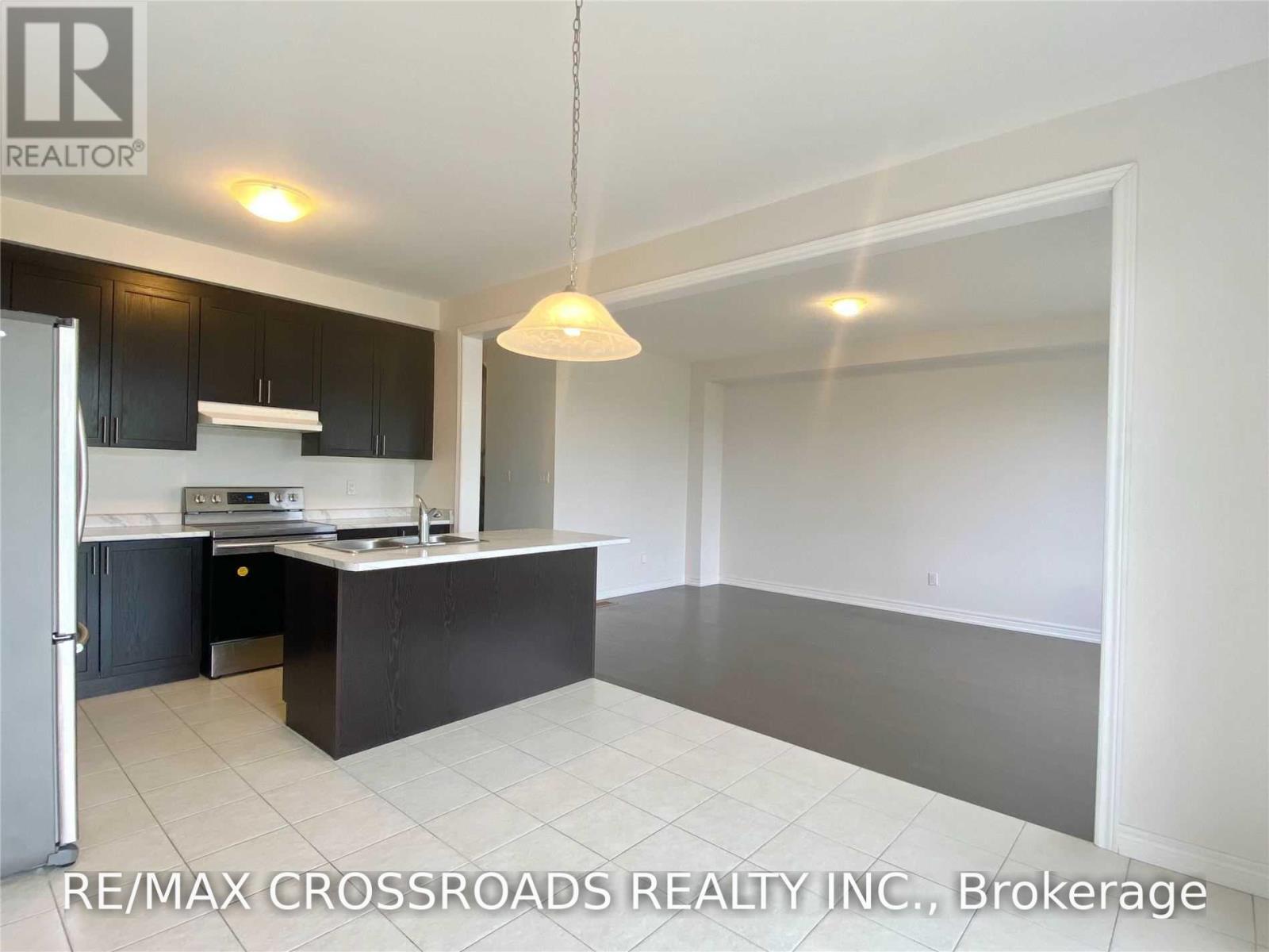 172 Decast Crescent, Markham, Ontario  L6B 1N8 - Photo 10 - N13690152