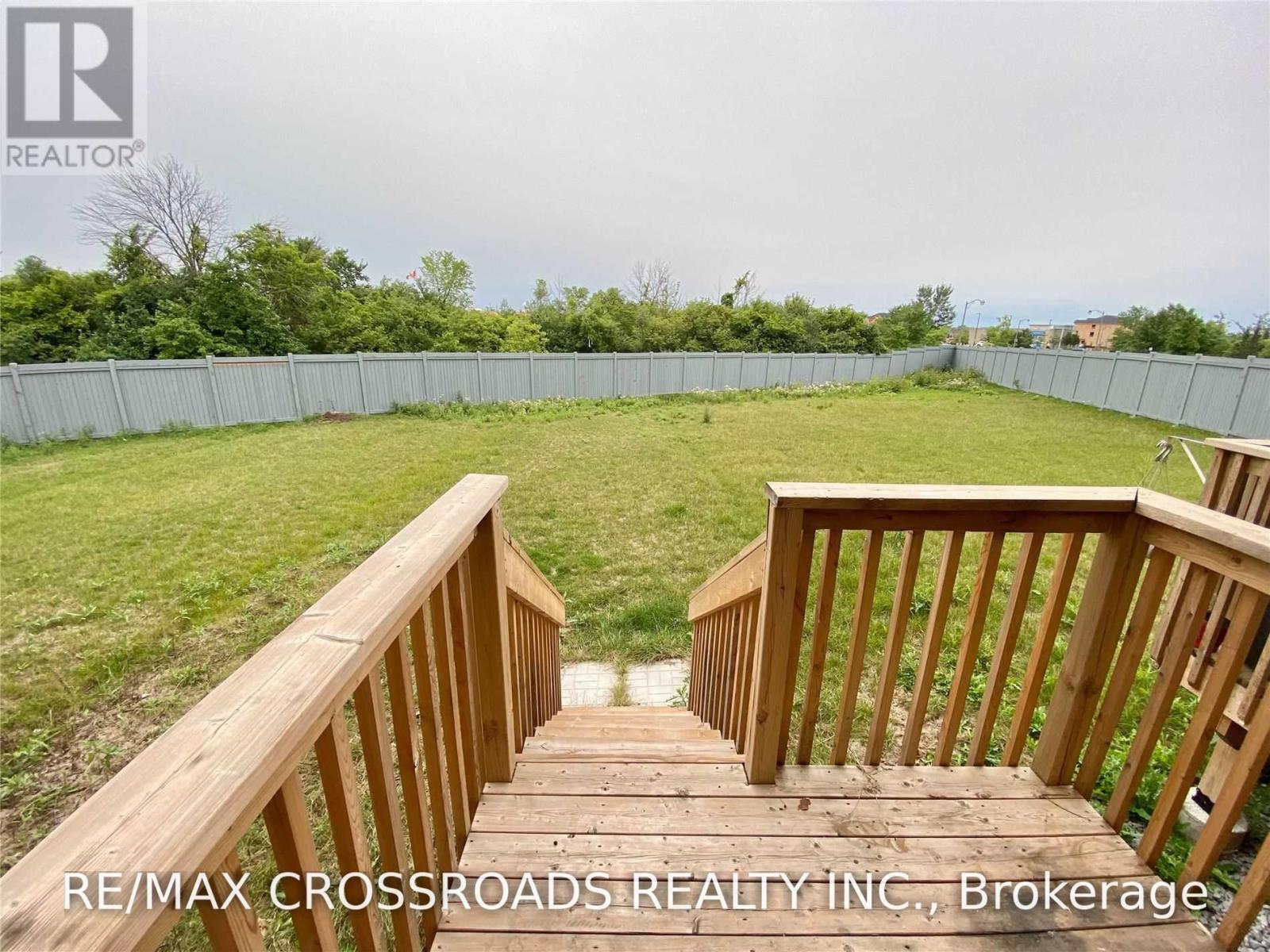 172 Decast Crescent, Markham, Ontario  L6B 1N8 - Photo 12 - N13690152