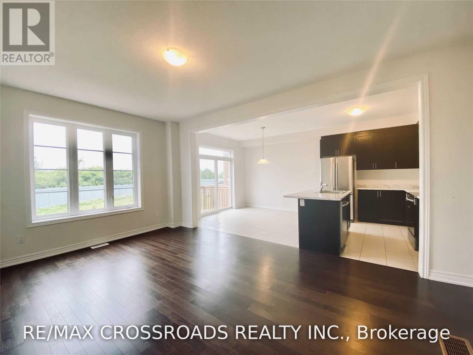 172 Decast Crescent, Markham, Ontario  L6B 1N8 - Photo 5 - N13690152
