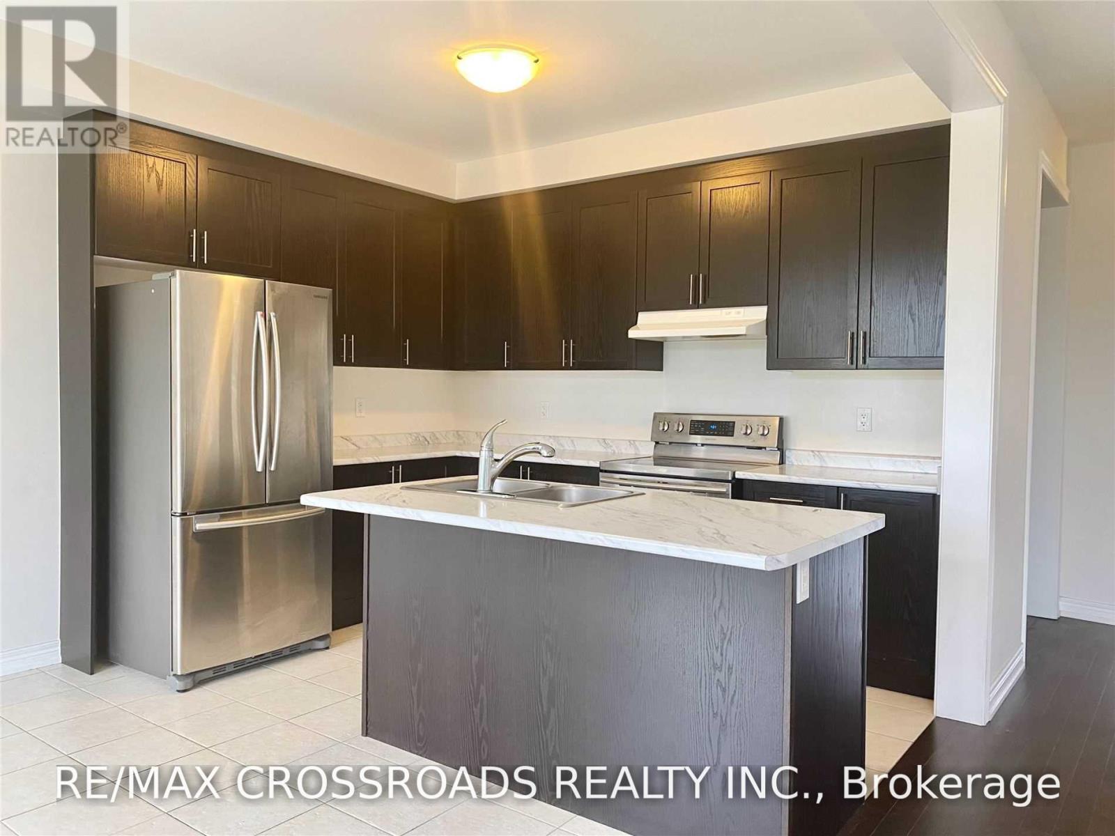 172 Decast Crescent, Markham, Ontario  L6B 1N8 - Photo 9 - N13690152