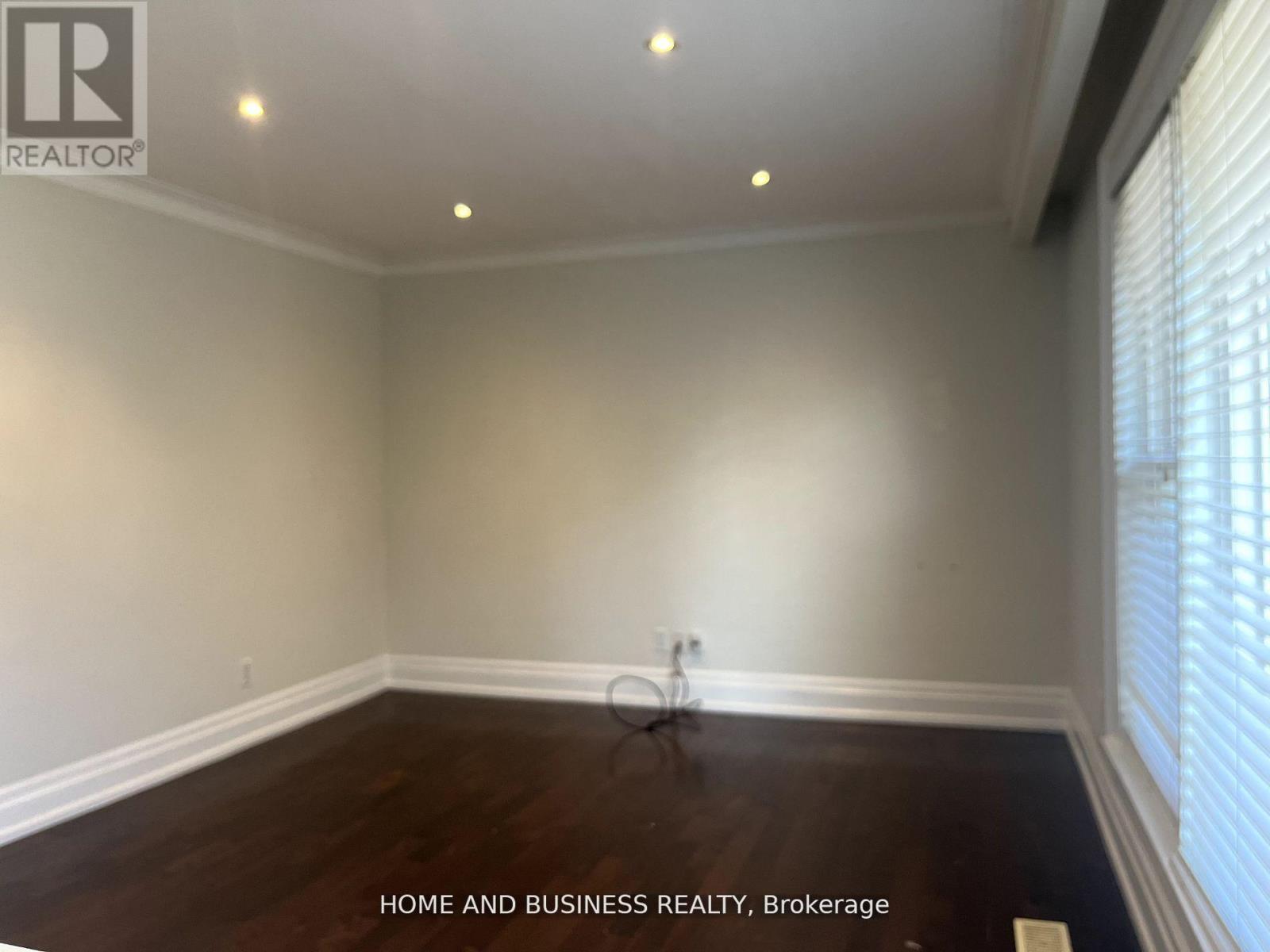 376 Ashbury Road, Oakville, Ontario  L6K 2M7 - Photo 7 - W13690178