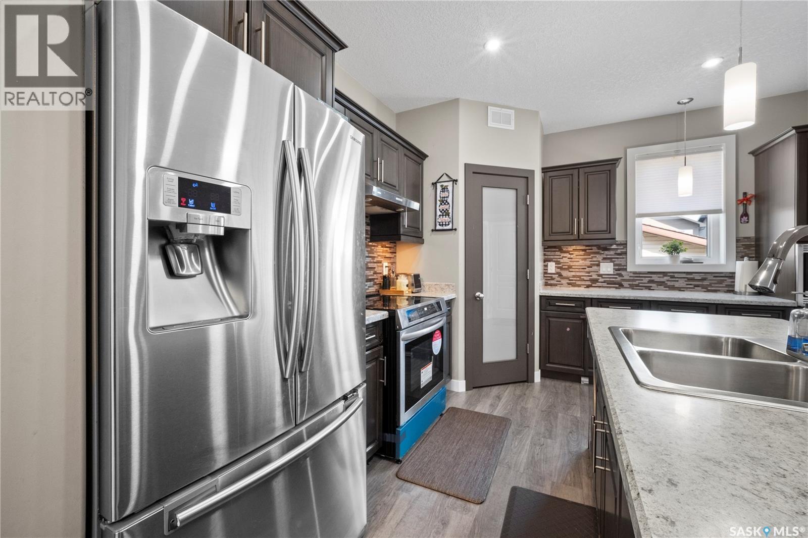 8726 Archer Lane, Regina, Saskatchewan  S4Y 0B7 - Photo 12 - SK046027