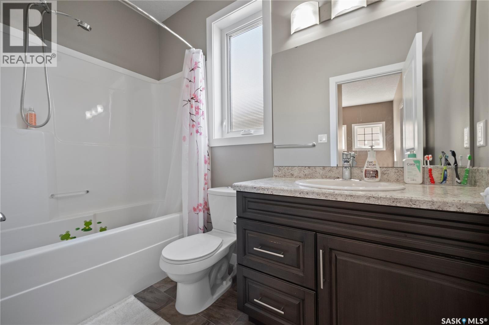 8726 Archer Lane, Regina, Saskatchewan  S4Y 0B7 - Photo 24 - SK046027