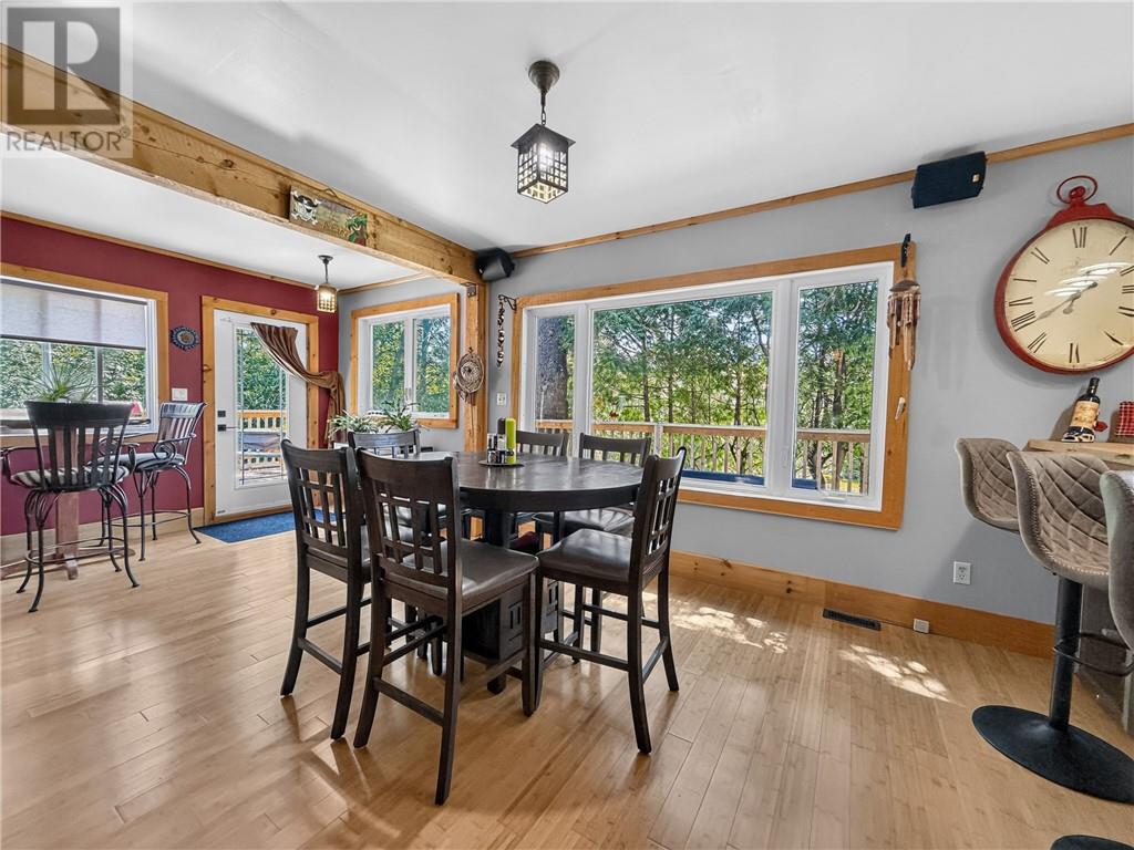40 Younge Street, Kagawong, Ontario  P0P 1J0 - Photo 18 - 2129874