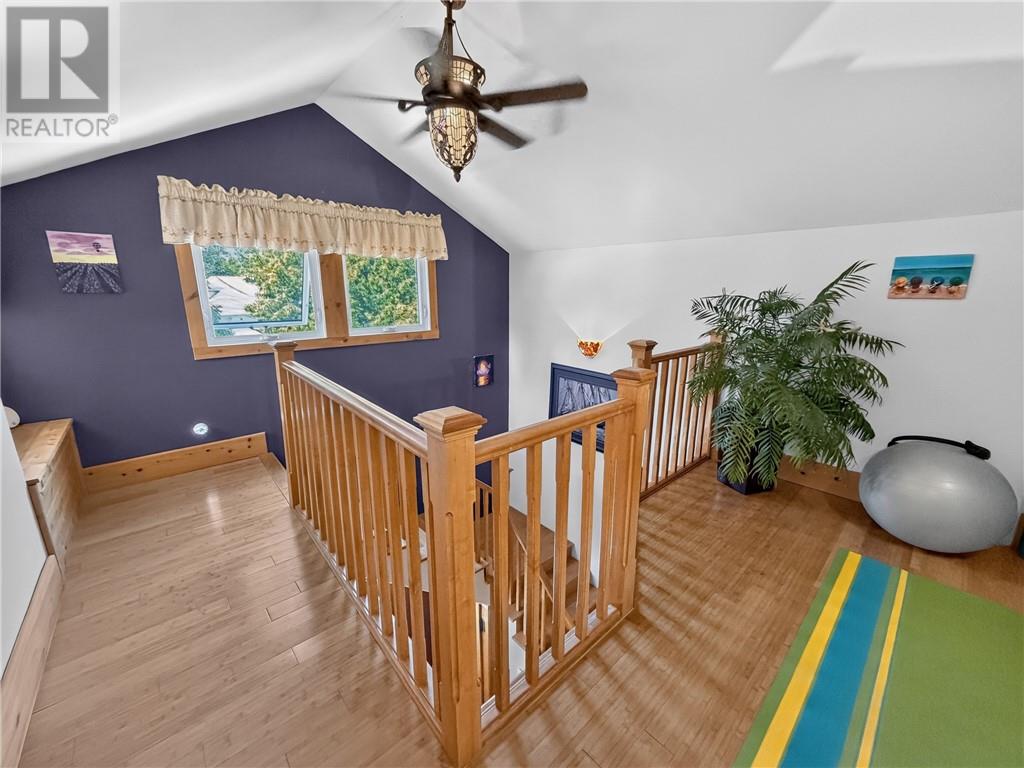 40 Younge Street, Kagawong, Ontario  P0P 1J0 - Photo 34 - 2129874