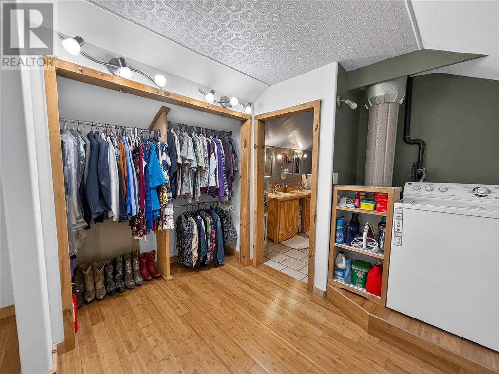 40 Younge Street, Kagawong, Ontario  P0P 1J0 - Photo 43 - 2129874