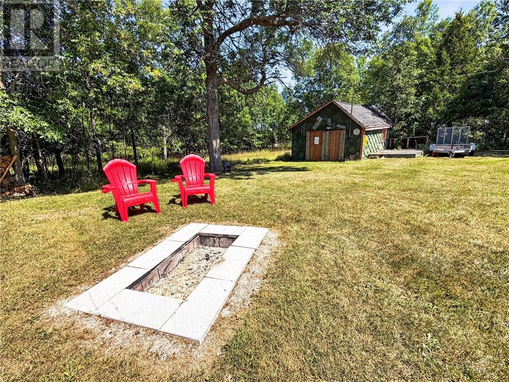 40 Younge Street, Kagawong, Ontario  P0P 1J0 - Photo 64 - 2129874