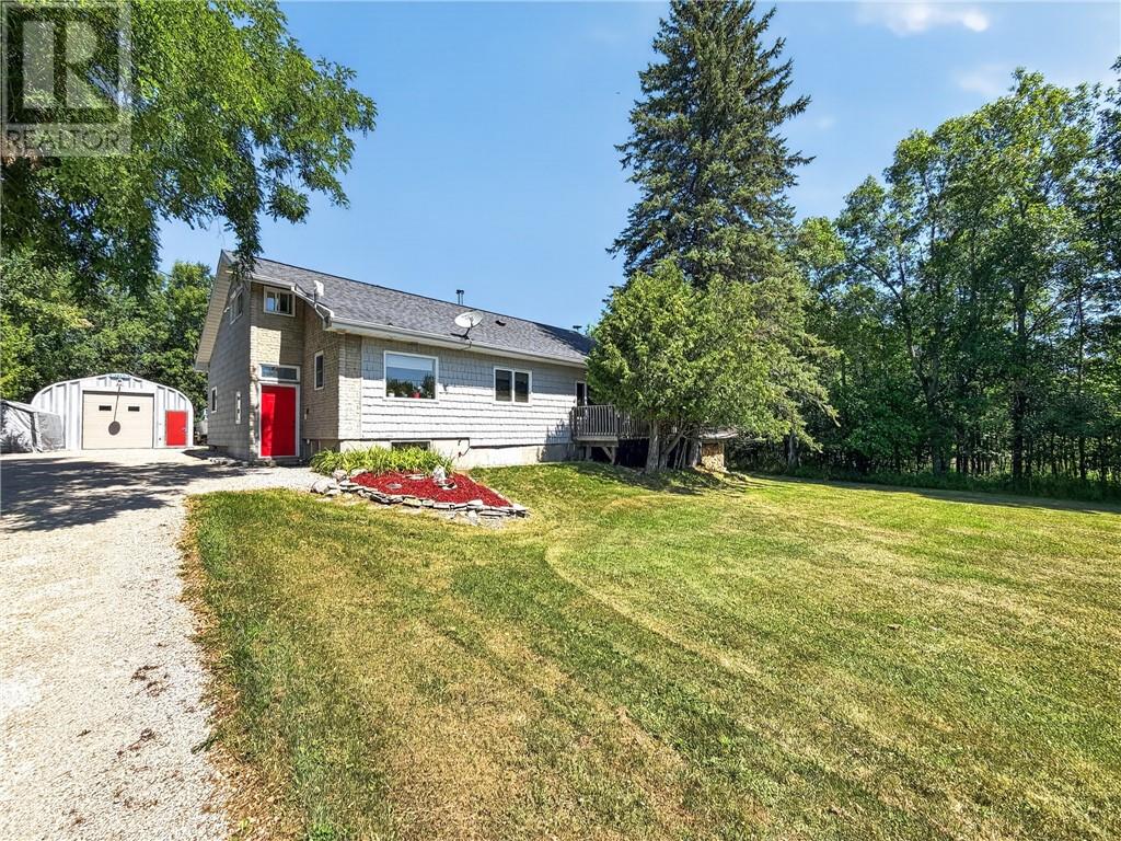 40 Younge Street, Kagawong, Ontario  P0P 1J0 - Photo 66 - 2129874