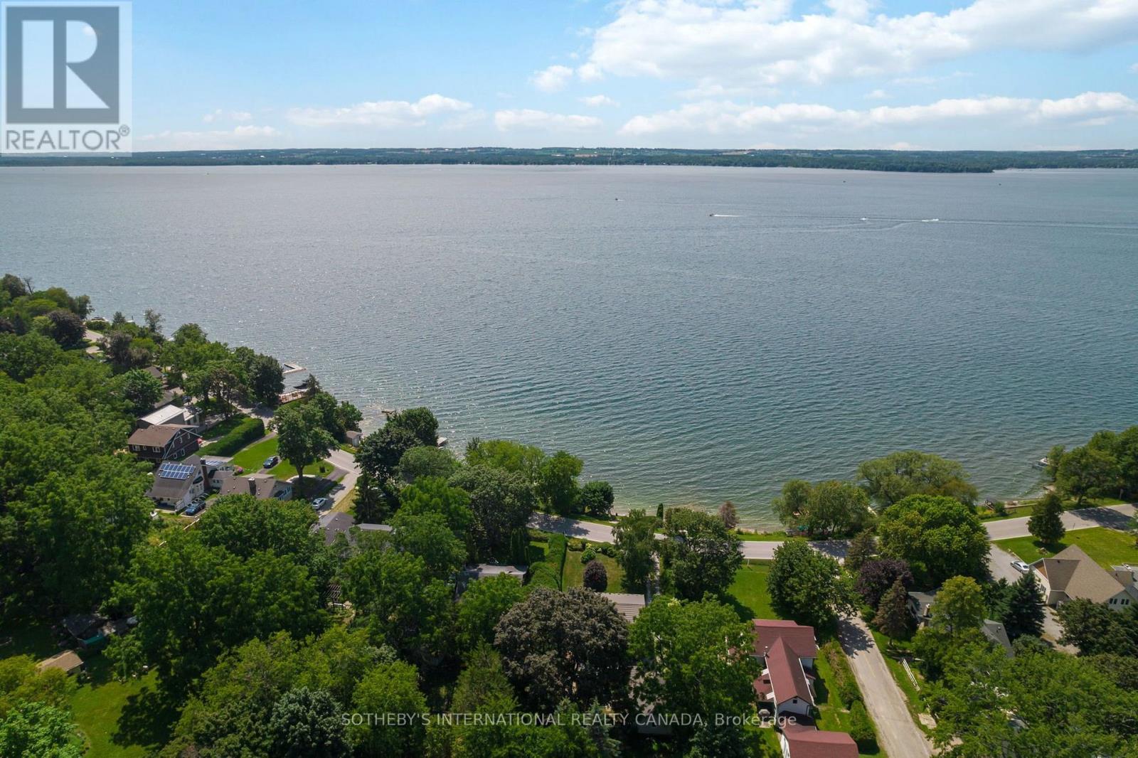 171 Lake Drive N, Georgina, Ontario  L4P 3C8 - Photo 10 - N13596914