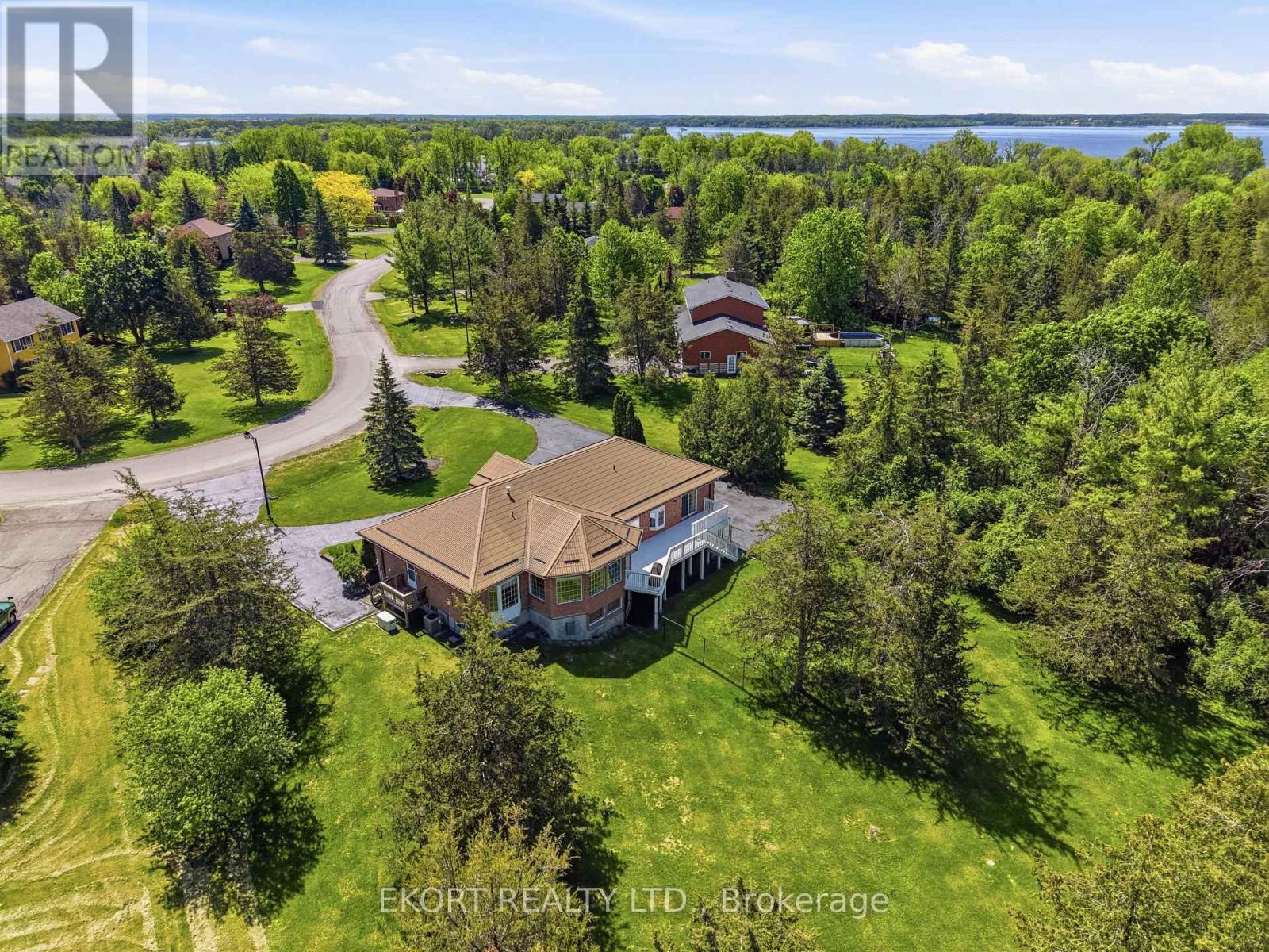 53 O'neill Drive, Belleville, Ontario  K8N 4Z4 - Photo 2 - X13234638