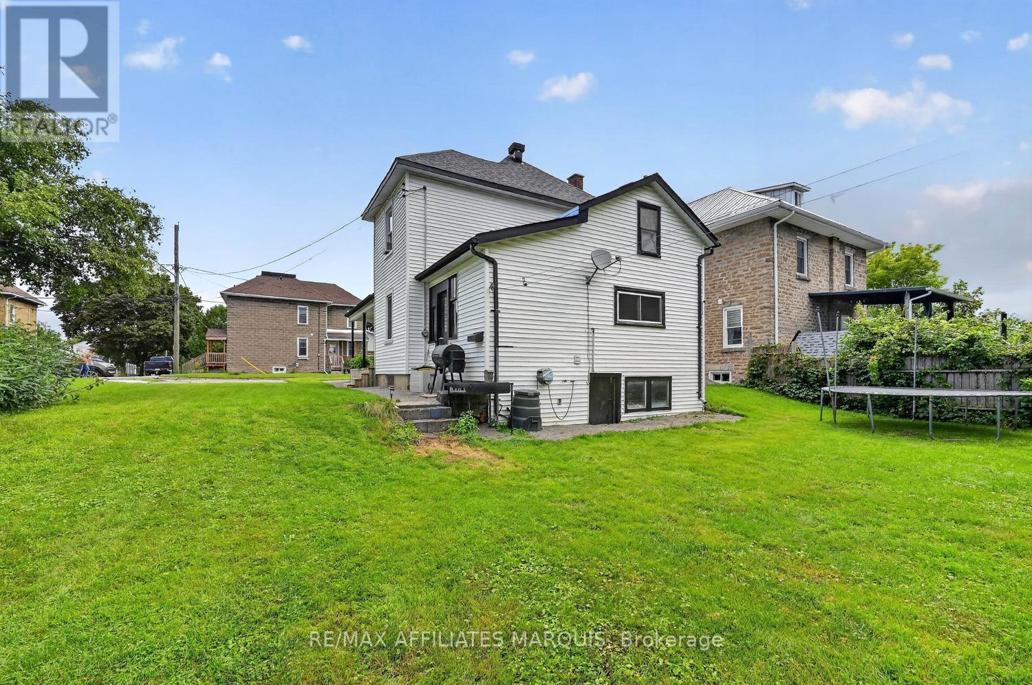 57 Smiths Falls Avenue, Smiths Falls, Ontario  K7A 3B2 - Photo 38 - X13690256