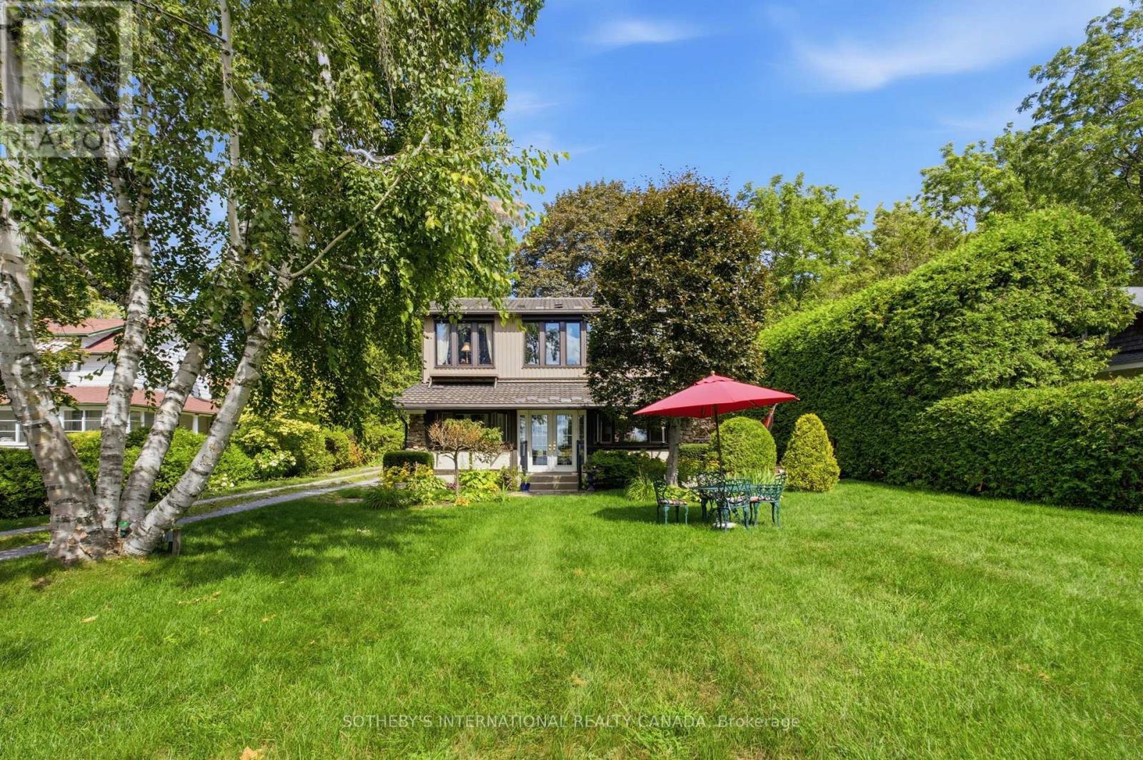 171 Lake Drive N, Georgina, Ontario  L4P 3C8 - Photo 2 - N13596914