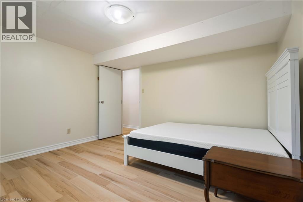 25 Saunby Street, London, Ontario  N6G 1A2 - Photo 35 - 40850497