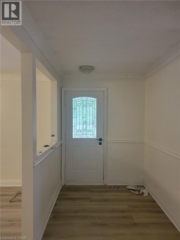 58 Joanne Court Unit# Main, Ancaster, Ontario  L9G 1B1 - Photo 3 - 40851508