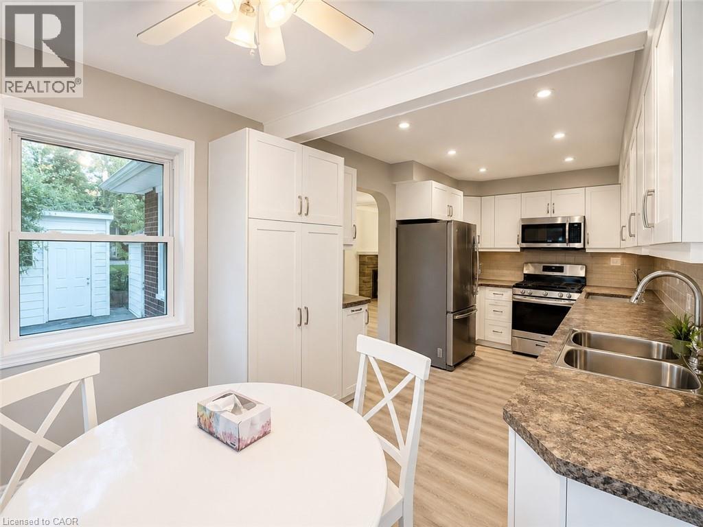 58 Joanne Court Unit# Main, Ancaster, Ontario  L9G 1B1 - Photo 16 - 40851508