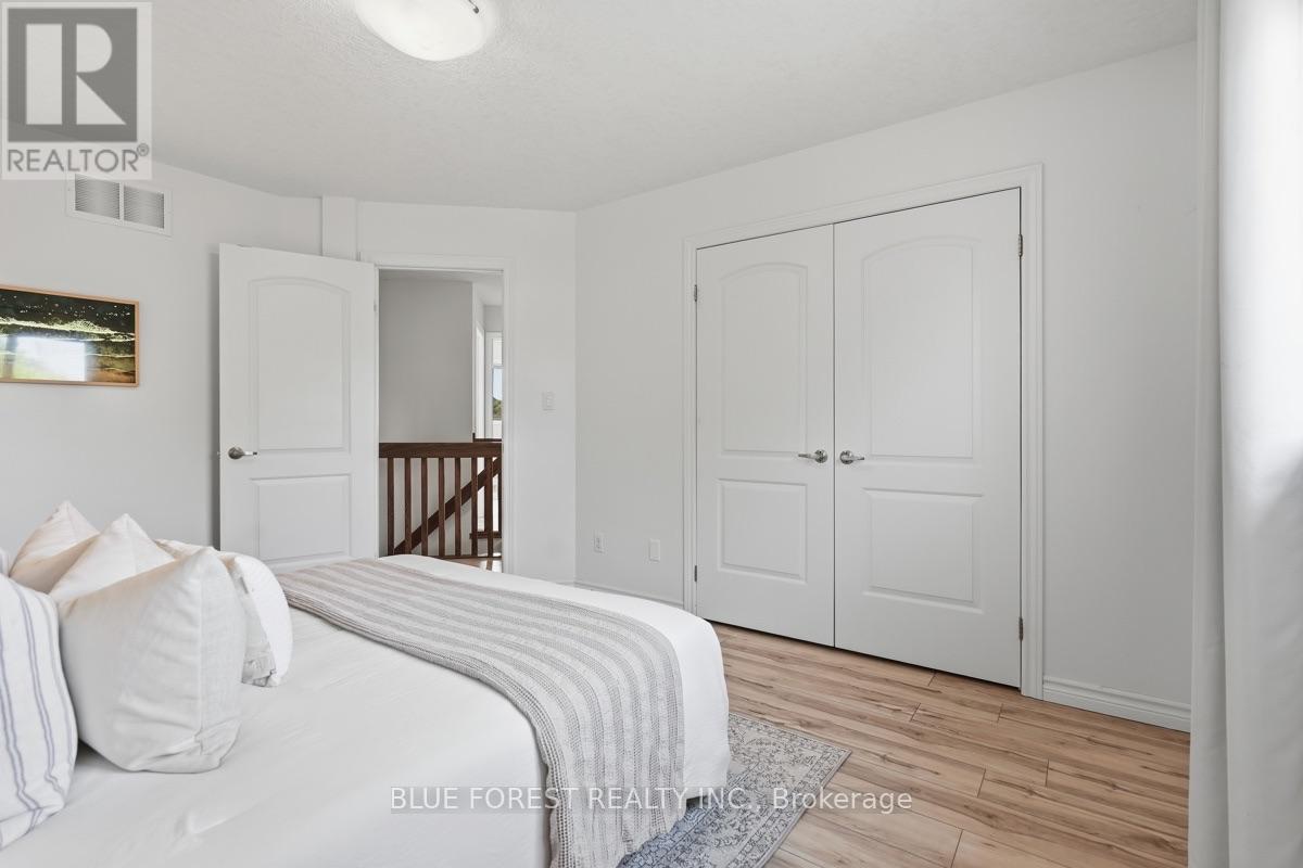 1834 Dormer Drive, London South, Ontario  N6M 0C1 - Photo 19 - X13687512