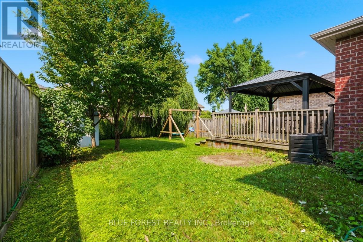 1834 Dormer Drive, London South, Ontario  N6M 0C1 - Photo 30 - X13687512
