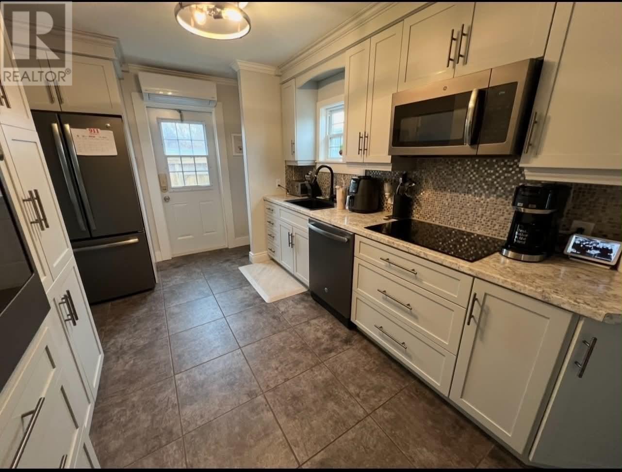 1 Kingwell Crescent, Arnold's Cove — photo 12