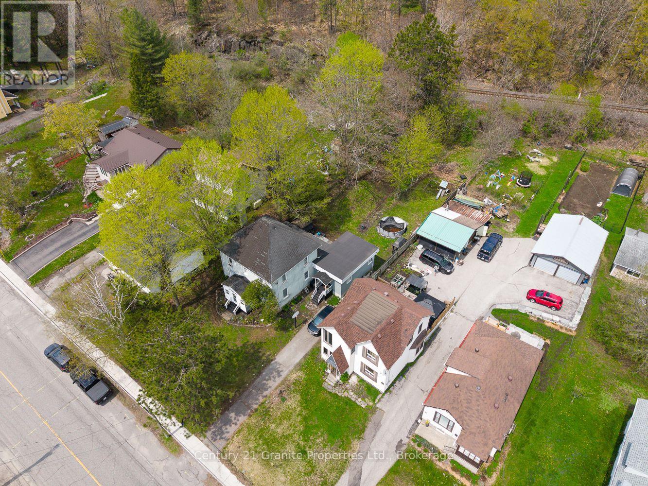 50 William Street, Parry Sound, Ontario  P2A 1V1 - Photo 5 - X13690320