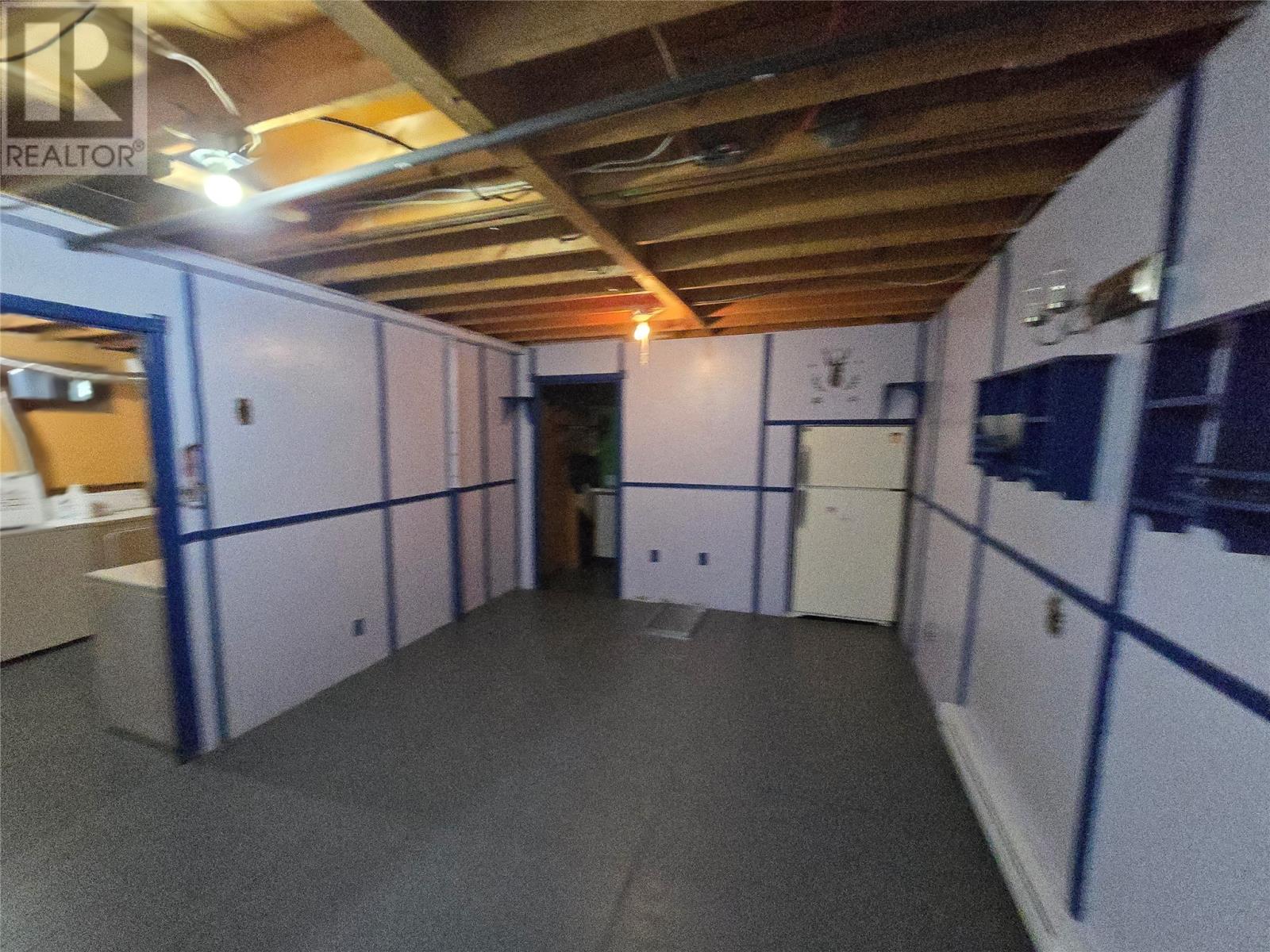 506 Tamarack Drive, Labrador City — photo 32