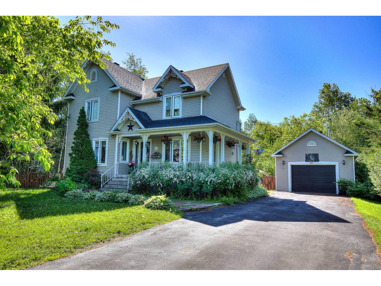 1276 Rue Dutchy Saint-Lazare Quebec Canada J7T1Z9 2