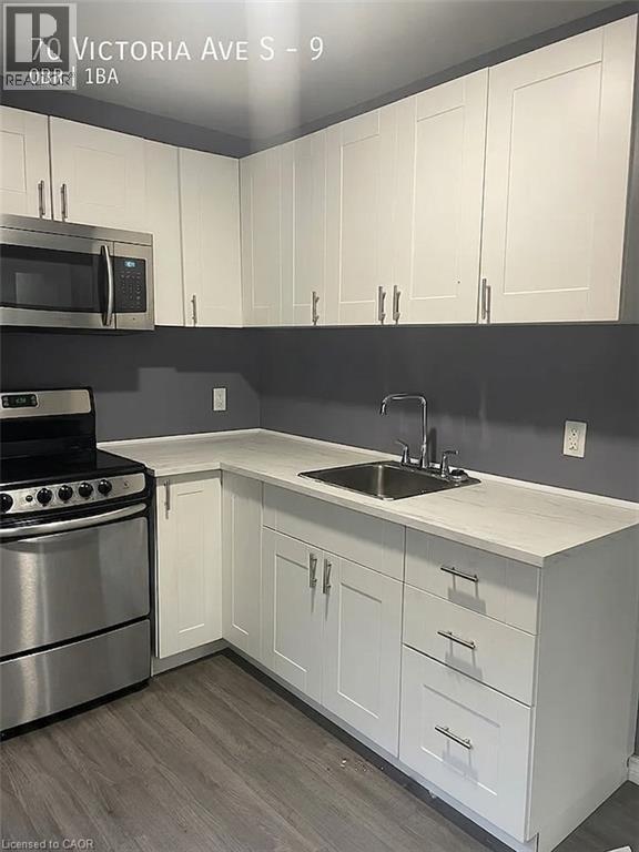 70 Victoria Avenue S Unit# 9, Hamilton, Ontario  L8N 2S7 - Photo 2 - 40856595