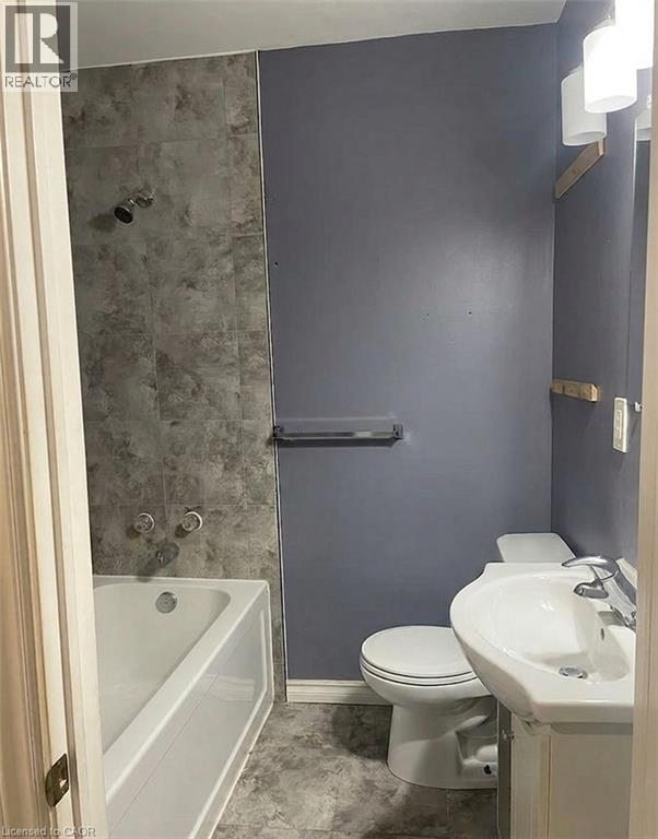 70 Victoria Avenue S Unit# 9, Hamilton, Ontario  L8N 2S7 - Photo 9 - 40856595