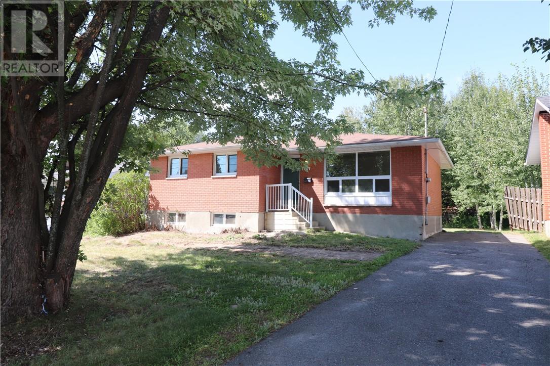 1617 Sherwood Avenue, Sudbury, Ontario  P3A 4L1 - Photo 1 - 2129859