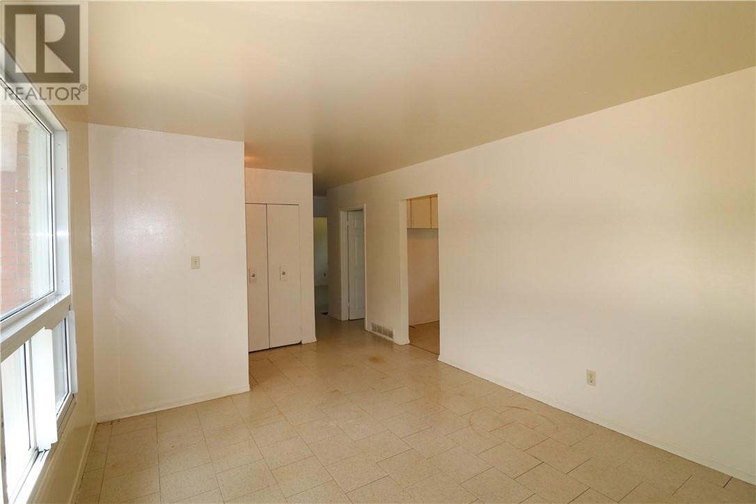 1617 Sherwood Avenue, Sudbury, Ontario  P3A 4L1 - Photo 10 - 2129859