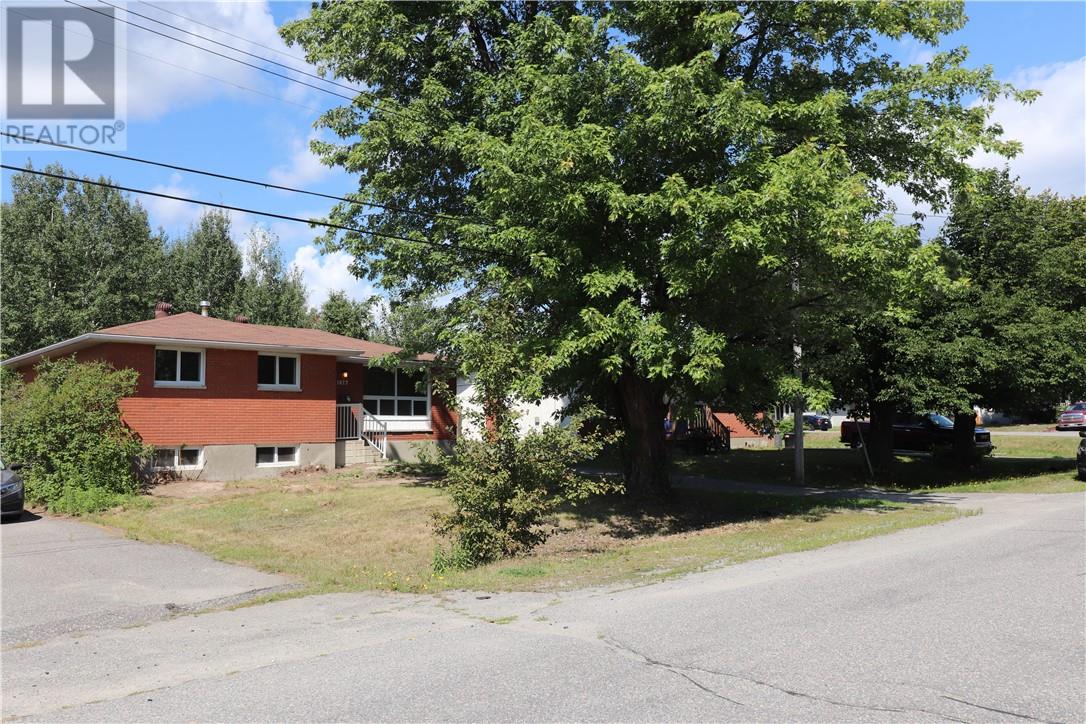 1617 Sherwood Avenue, Sudbury, Ontario  P3A 4L1 - Photo 26 - 2129859