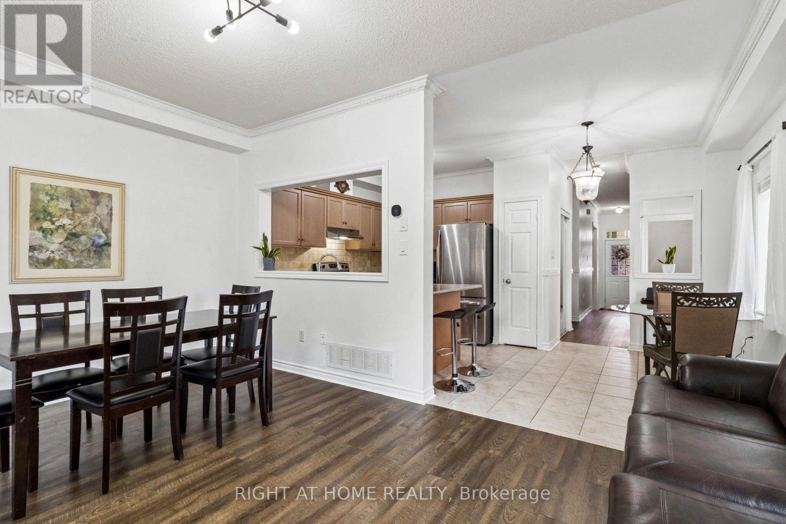 116 Nasir Crescent, Vaughan, Ontario  L6A 3B2 - Photo 9 - N13690020