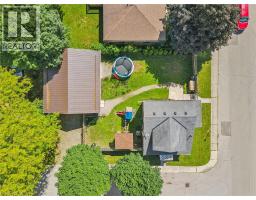 8 CROSS Street, Paris, Ontario