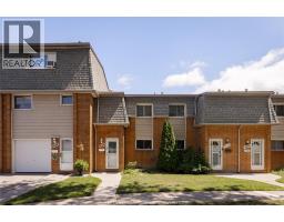 2626 Vine COURT Unit# 137, Windsor, Ontario