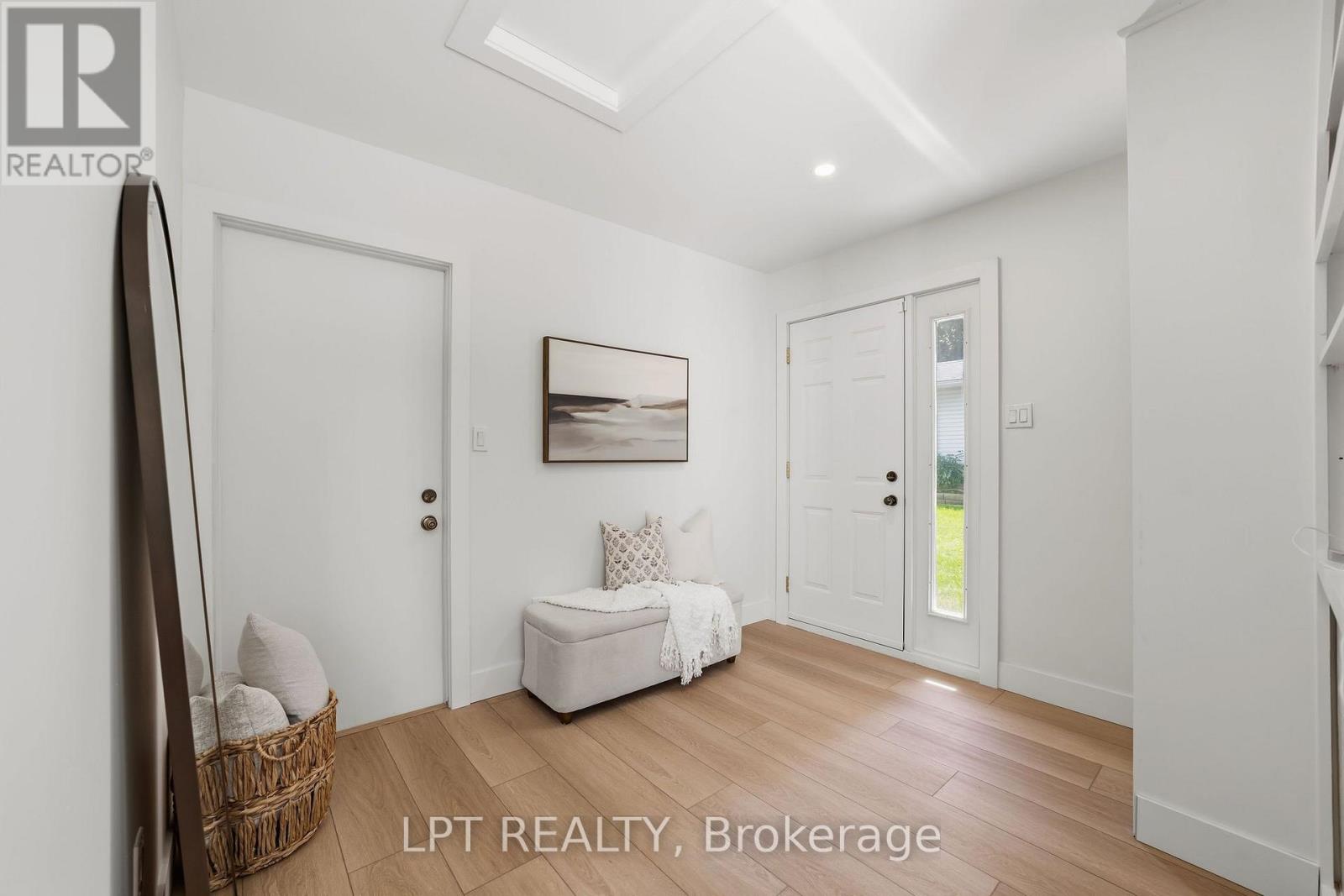 17 Monmore Road, London North (North F), Ontario  N6G 2W5 - Photo 20 - X13690368