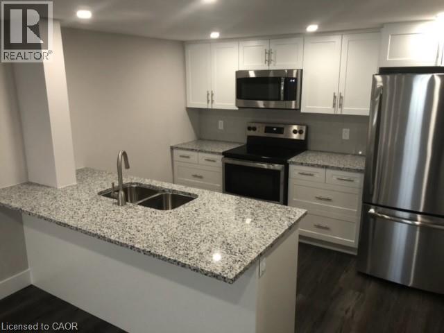 805 Rockway Drive, Kitchener, Ontario  N2G 3B6 - Photo 10 - 40848360