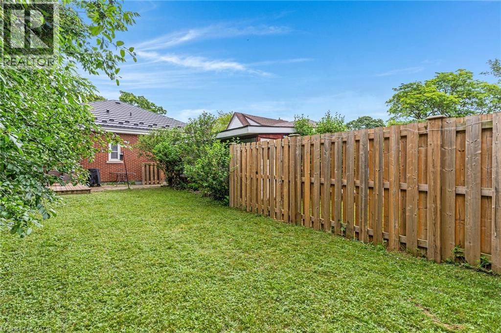 805 Rockway Drive, Kitchener, Ontario  N2G 3B6 - Photo 21 - 40848360