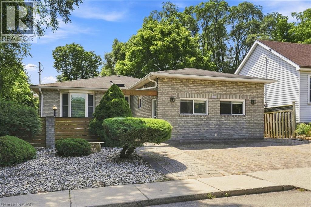 24 Hill Street, Hamilton, Ontario  L8P 1W7 - Photo 2 - 40856098