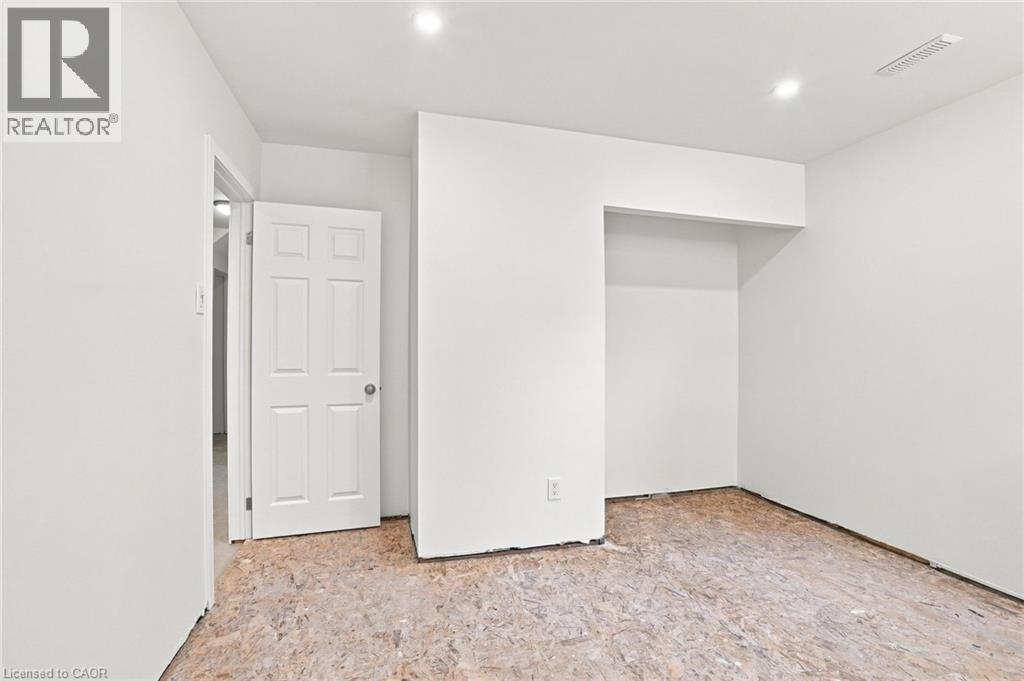 24 Hill Street, Hamilton, Ontario  L8P 1W7 - Photo 38 - 40856098