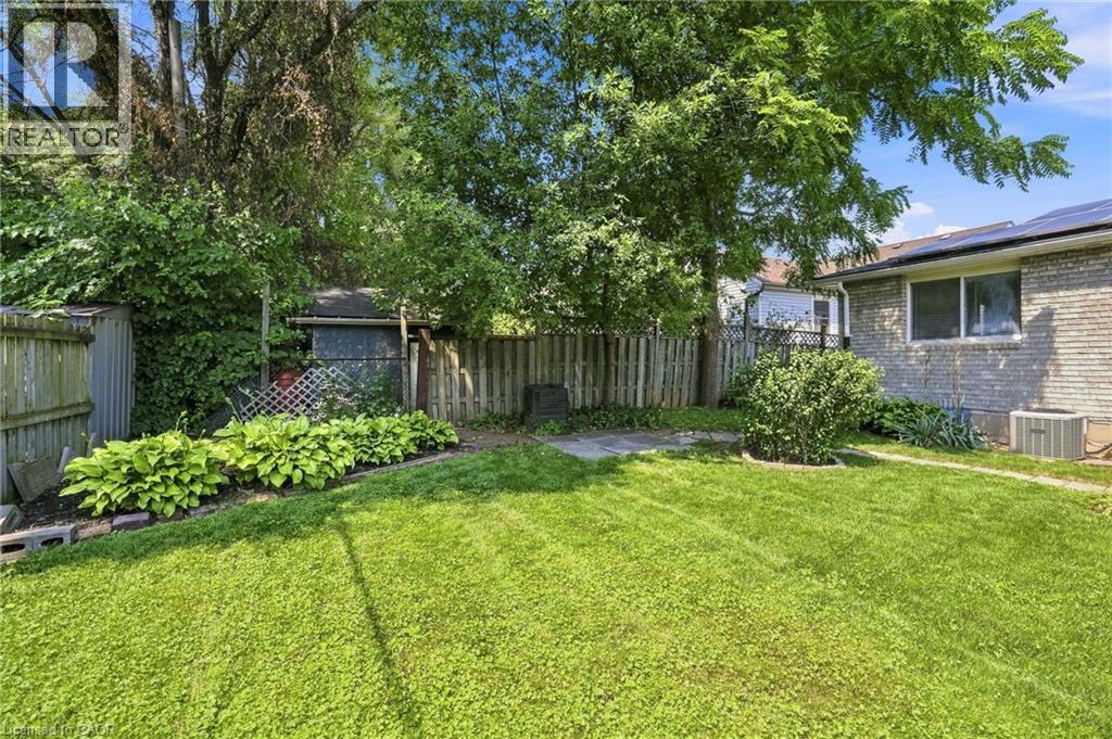 24 Hill Street, Hamilton, Ontario  L8P 1W7 - Photo 46 - 40856098