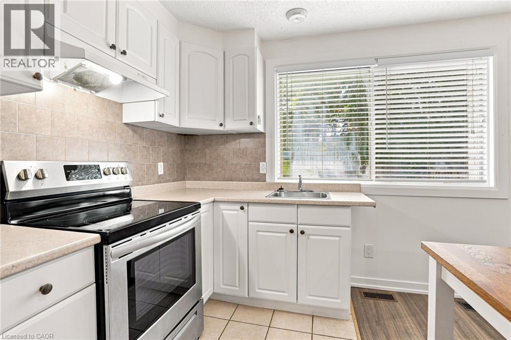 24 Hill Street, Hamilton, Ontario  L8P 1W7 - Photo 30 - 40856098