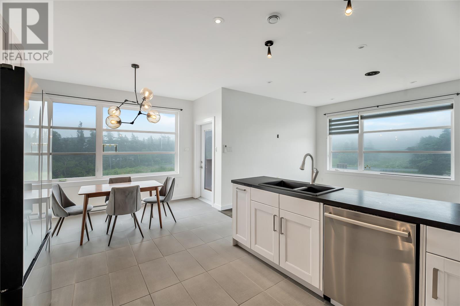 37 Pulpit Rock Road, Torbay — photo 16