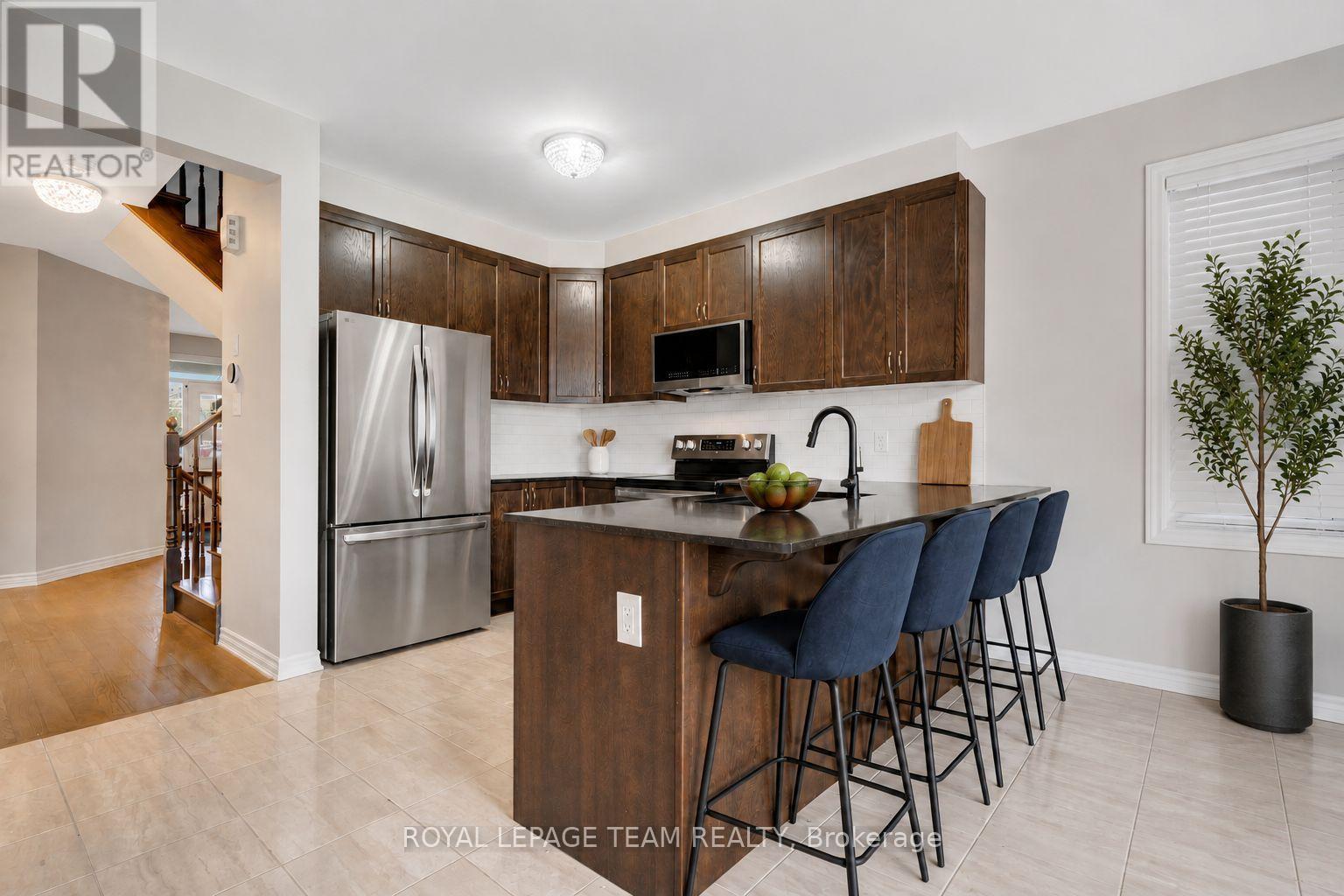 109 Falabella Street, Ottawa, Ontario  K2S 0X7 - Photo 8 - X13690376