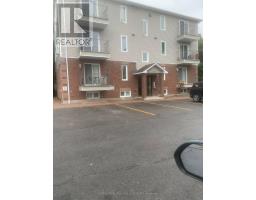 100 - 902 NOTRE DAME STREET, Russell, Ontario