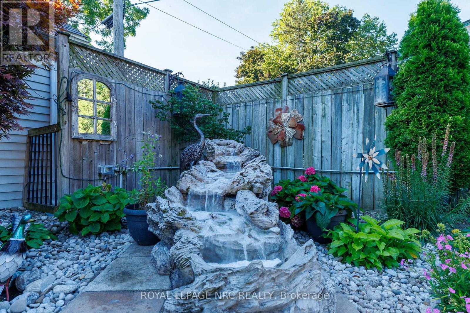 7 Philpark Road, St. Catharines (Port Dalhousie), Ontario  L2N 4E4 - Photo 36 - X13690382