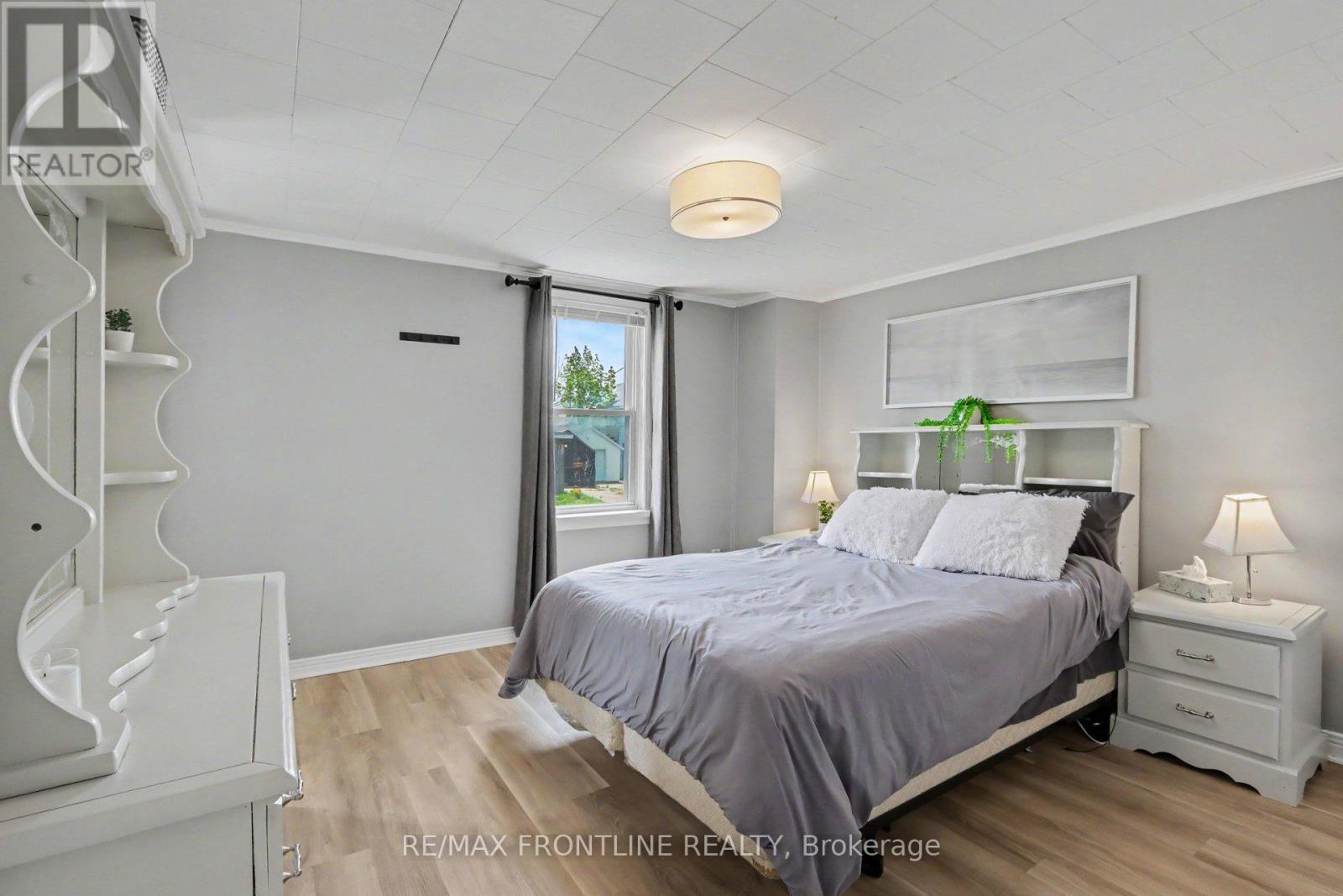 12 Fifth Street, Smiths Falls, Ontario  K7A 3K1 - Photo 13 - X13151320