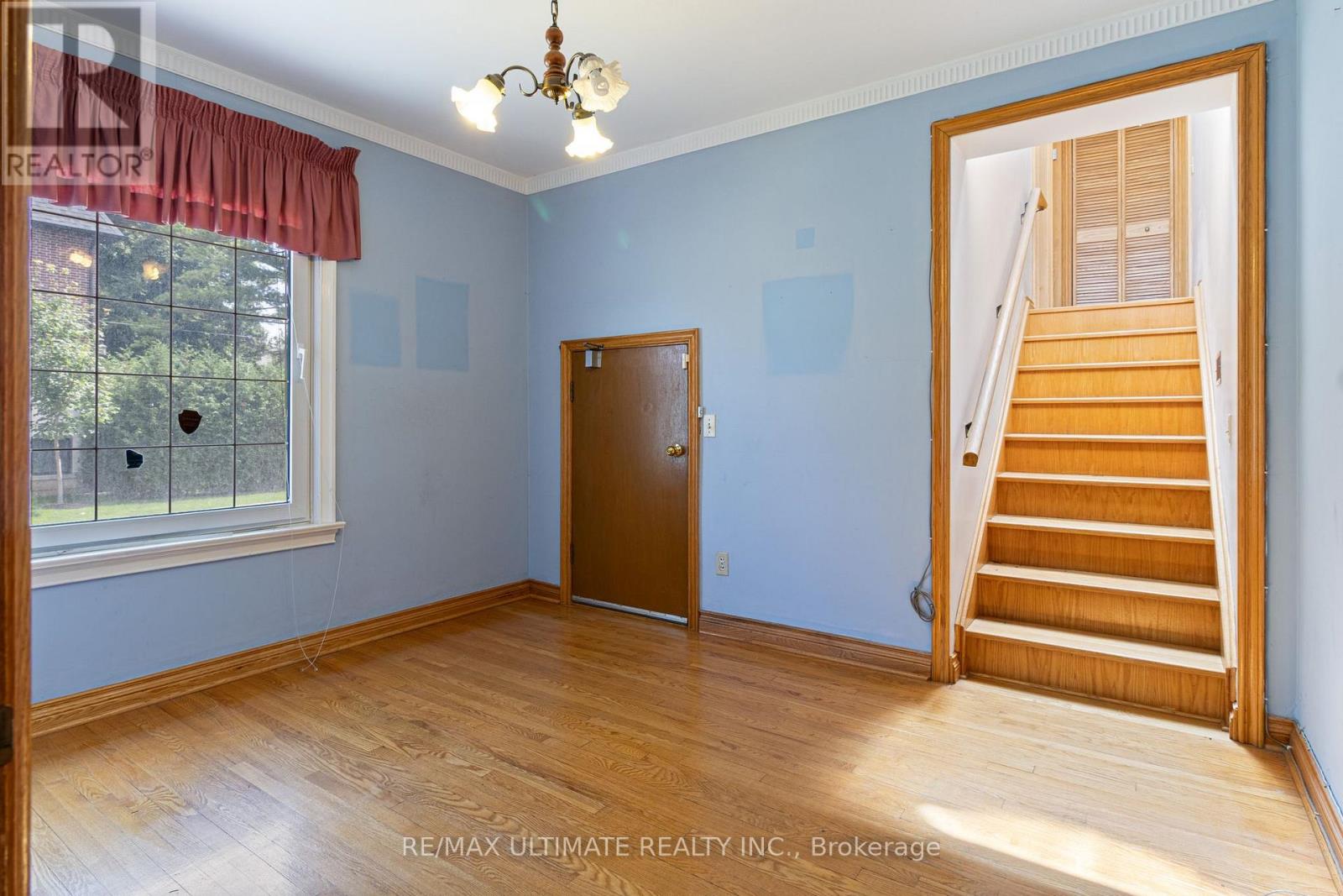 519 Douglas Avenue, Toronto, Ontario  M5M 1H7 - Photo 22 - C13690340
