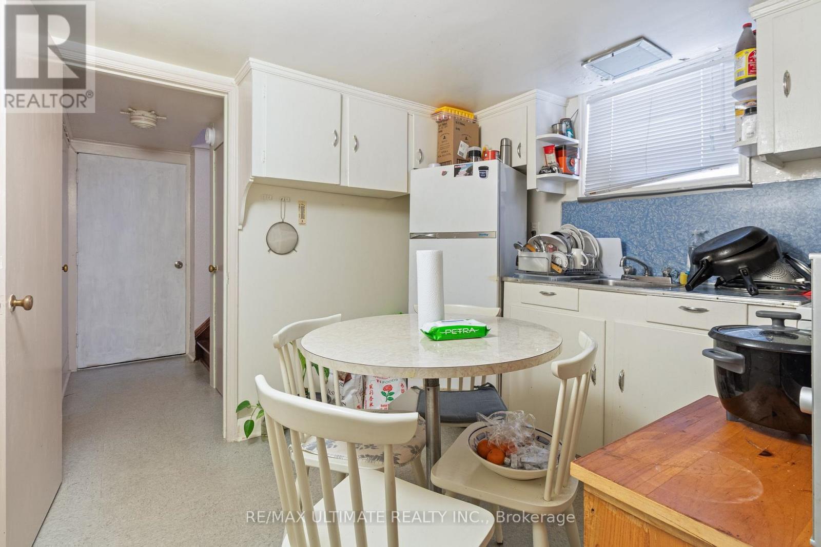 519 Douglas Avenue, Toronto, Ontario  M5M 1H7 - Photo 34 - C13690340