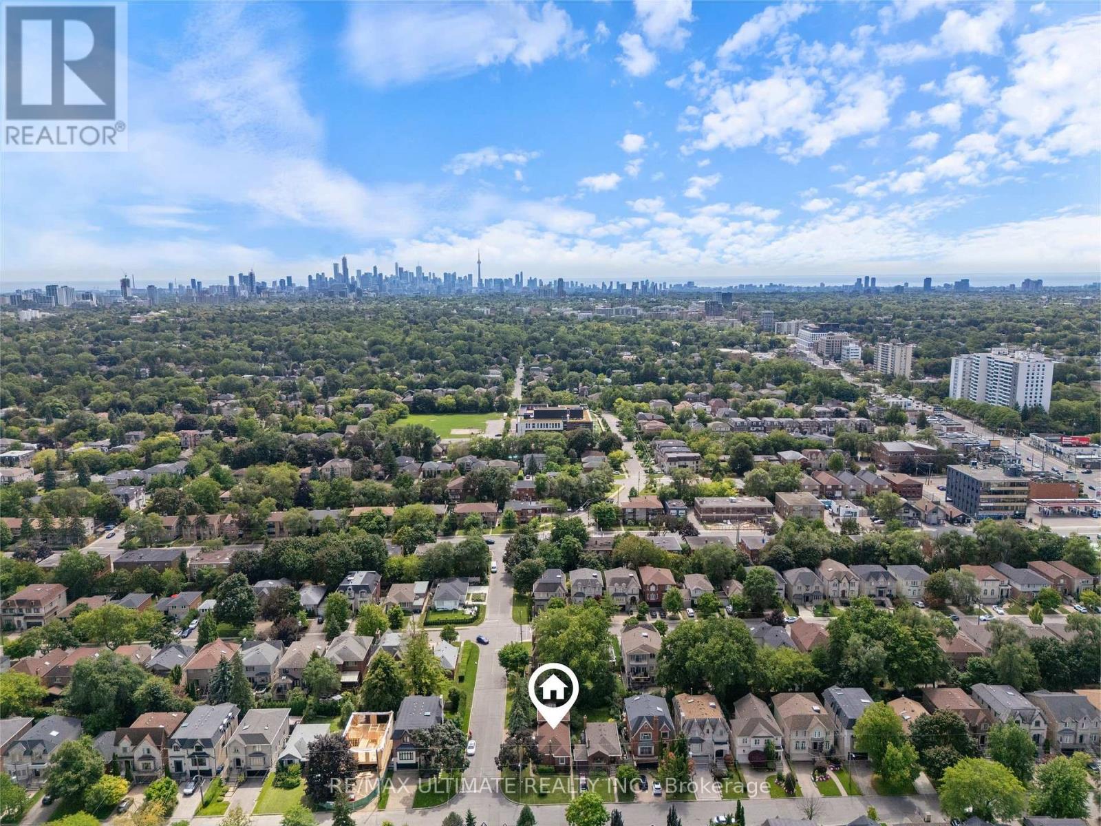 519 Douglas Avenue, Toronto, Ontario  M5M 1H7 - Photo 48 - C13690340