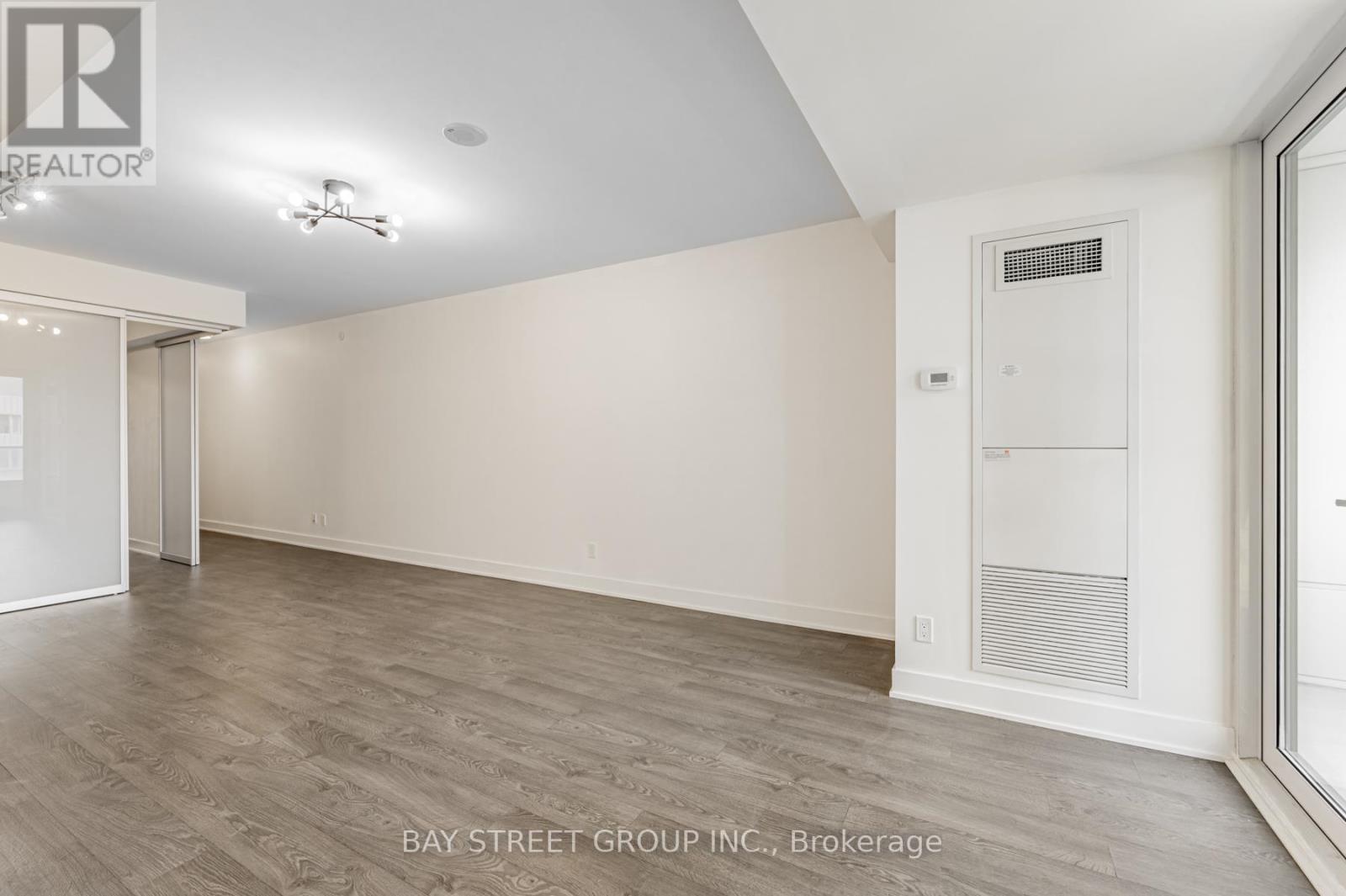 425 - 38 Cameron Street, Toronto, Ontario M5T 0C3 - Photo 13 - C13690384